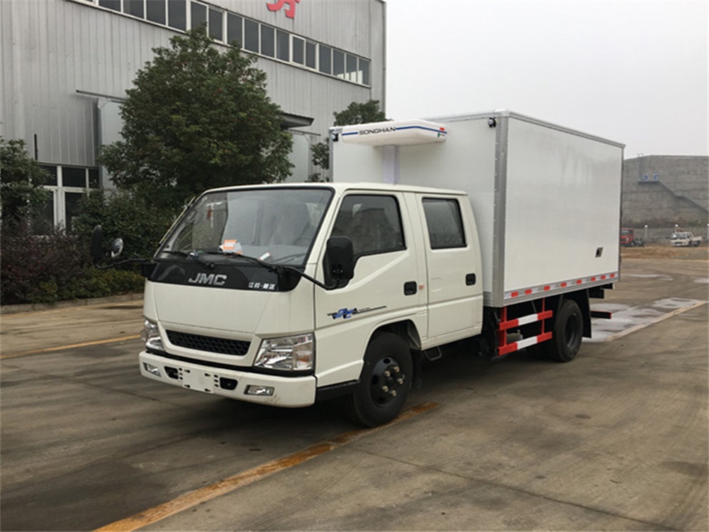 江鈴新順達(dá)雙排冷藏車